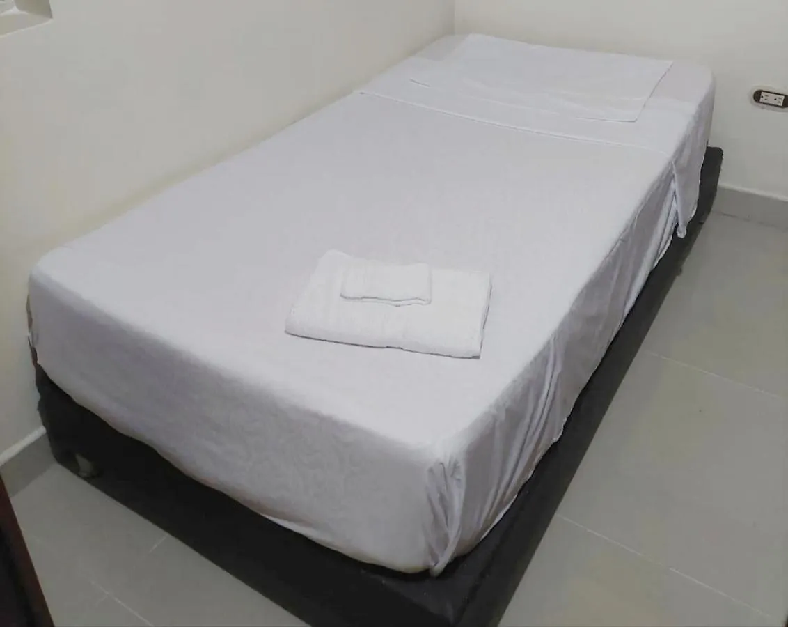 Homestay Habitacion Sencilla Y Central #4 Medellin Colombia