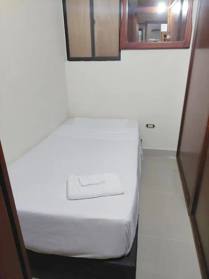 Homestay Habitacion Sencilla Y Central #4 Medellin